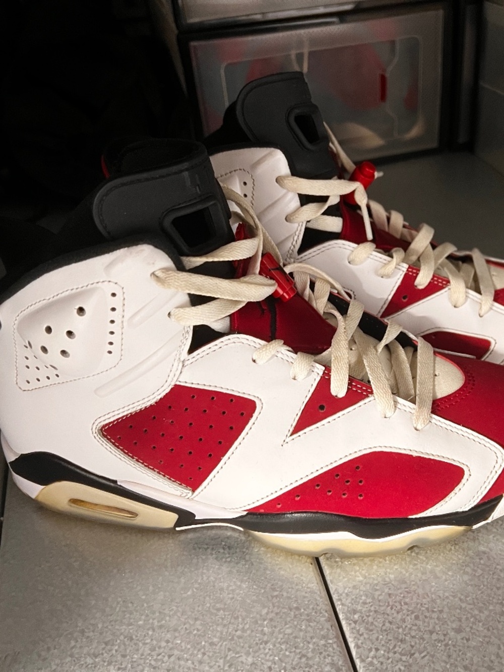 Jordan 6 - RED/ WHITE